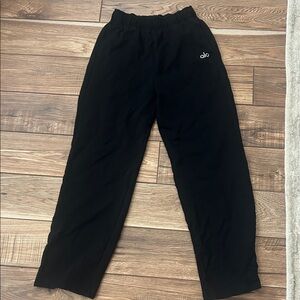 ALO Yoga Accolade Straight Leg Sweatpants